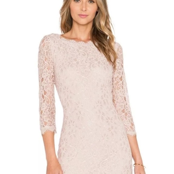 Diane Von Furstenberg DVF Elegant Lace Dress in Cream - VINTAGE - Picture 2 of 10